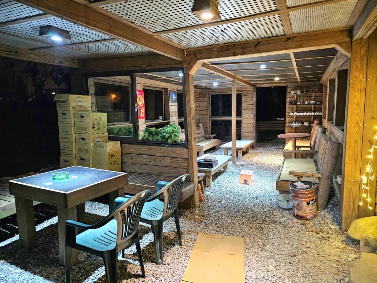 Fun星空謐境 埔里包棟民宿 烤肉麻將自然園區 Exterior photo