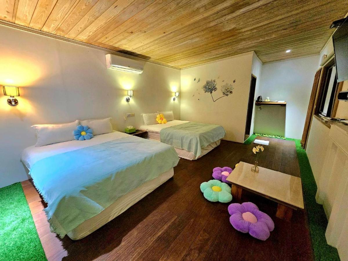 Fun星空謐境 埔里包棟民宿 烤肉麻將自然園區 Exterior photo